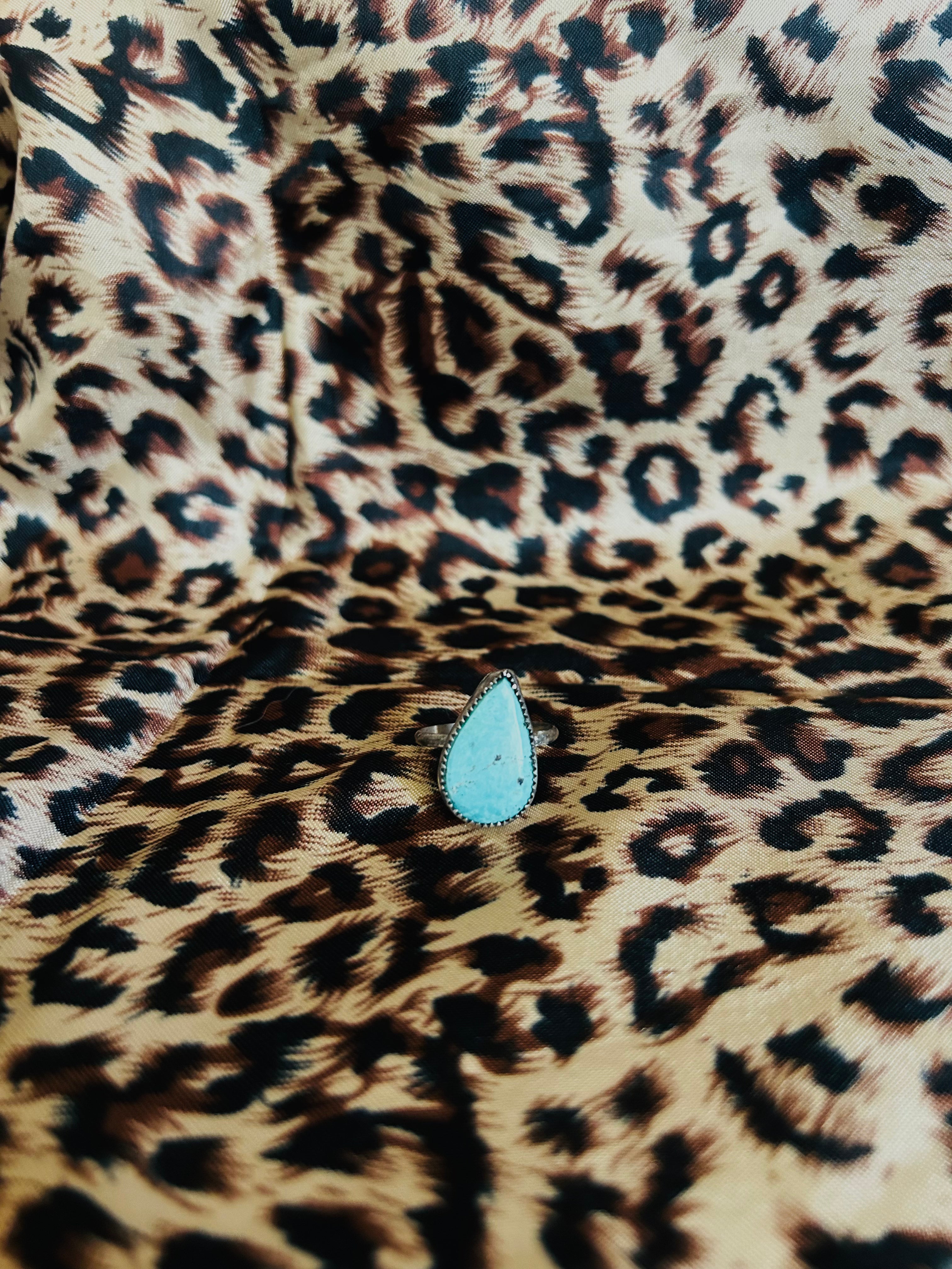 White Water Turquoise - Size 8.5